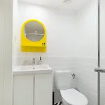 Super Location - Comfy